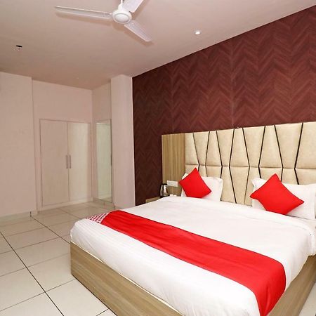 Oyo 26833 Cabana ميروت المظهر الخارجي الصورة