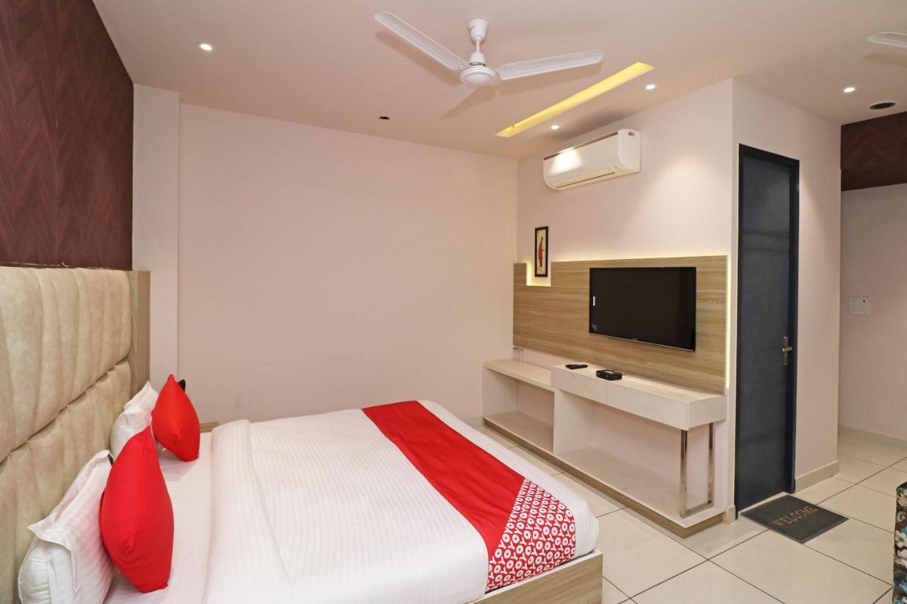 Oyo 26833 Cabana ميروت المظهر الخارجي الصورة