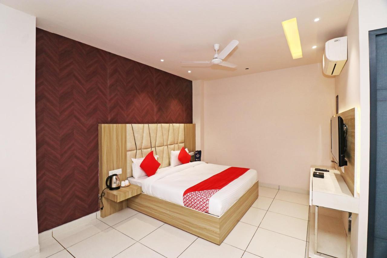 Oyo 26833 Cabana ميروت المظهر الخارجي الصورة