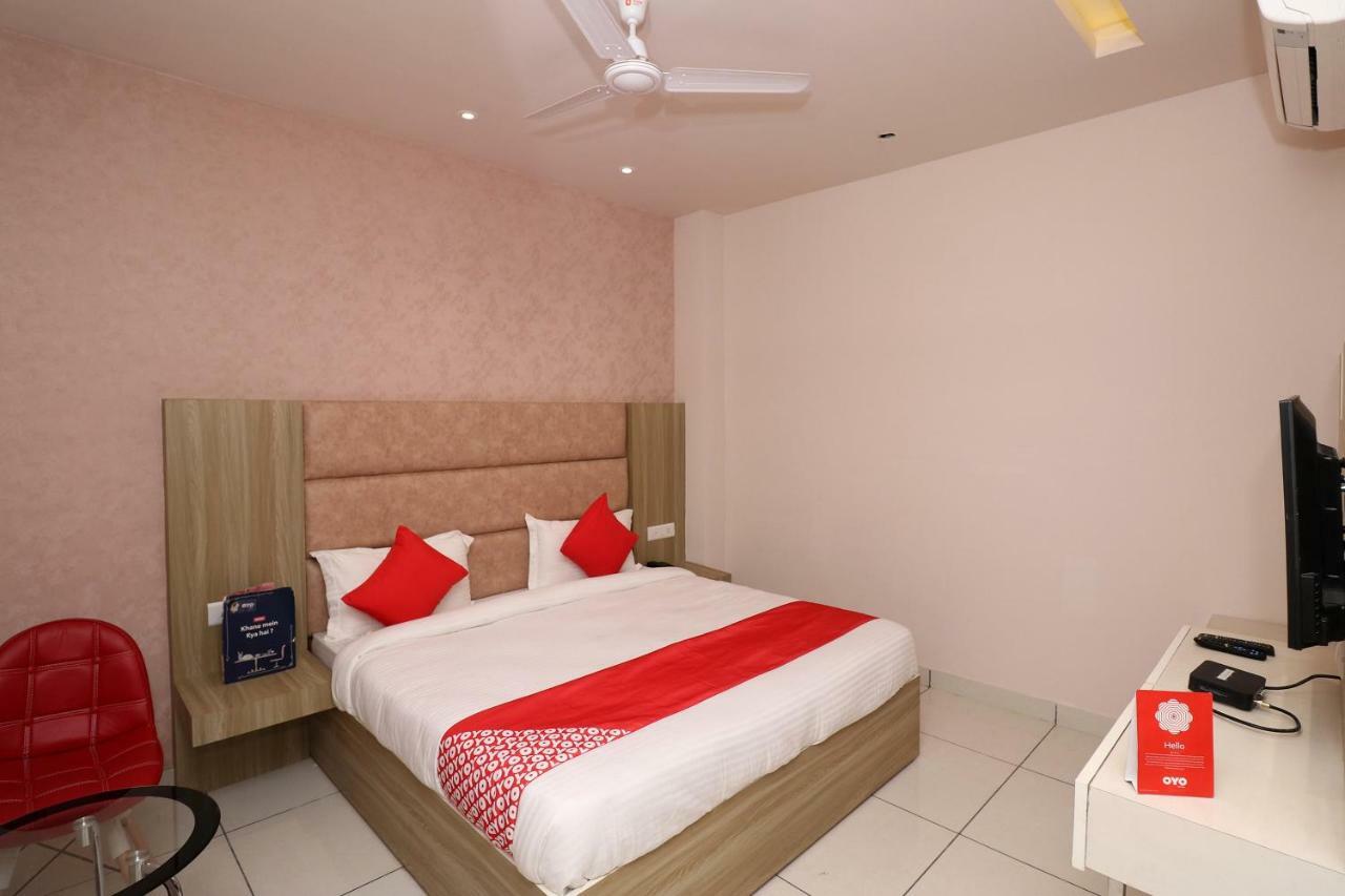 Oyo 26833 Cabana ميروت المظهر الخارجي الصورة
